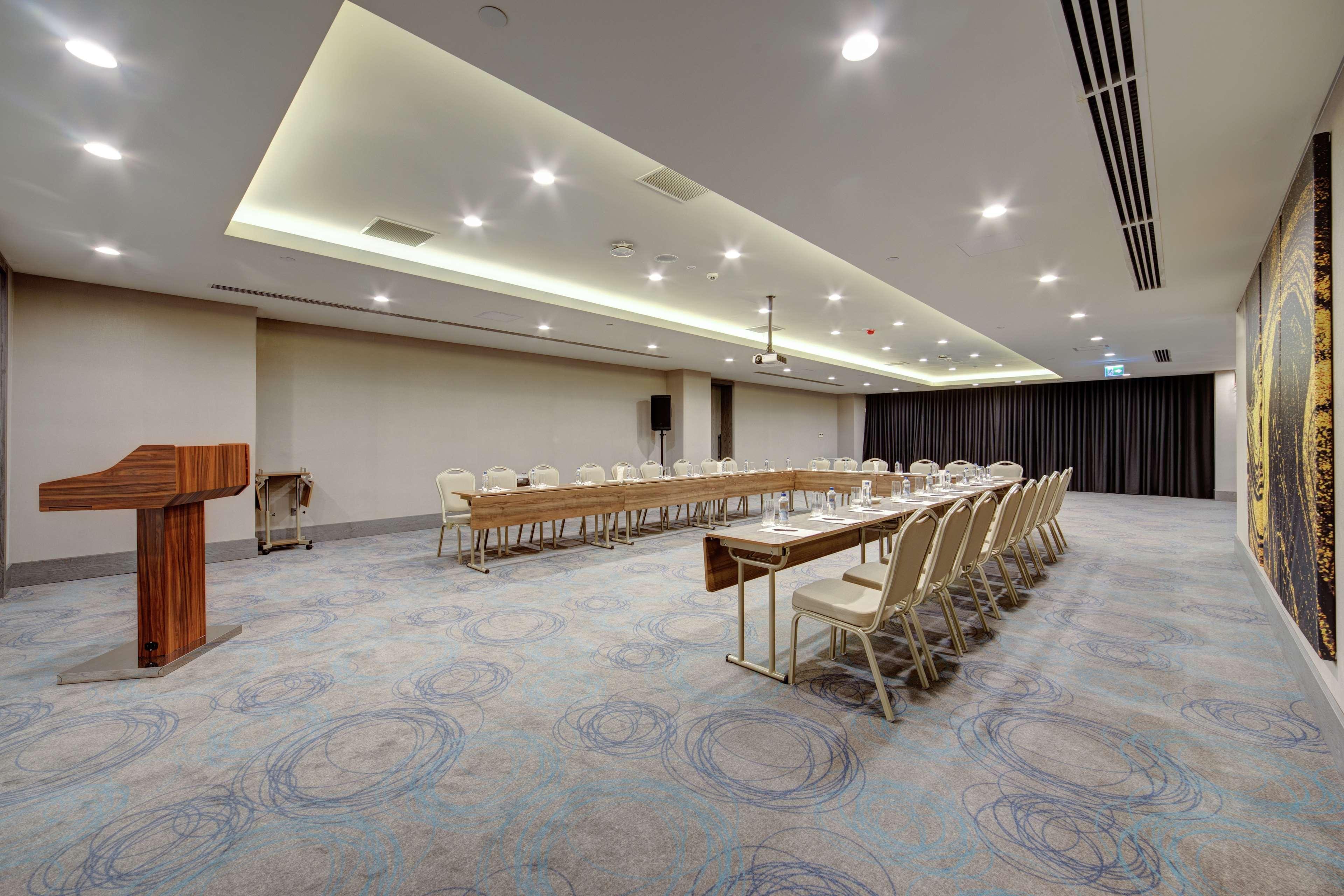 Hotel Doubletree By Hilton Adana Zewnętrze zdjęcie
